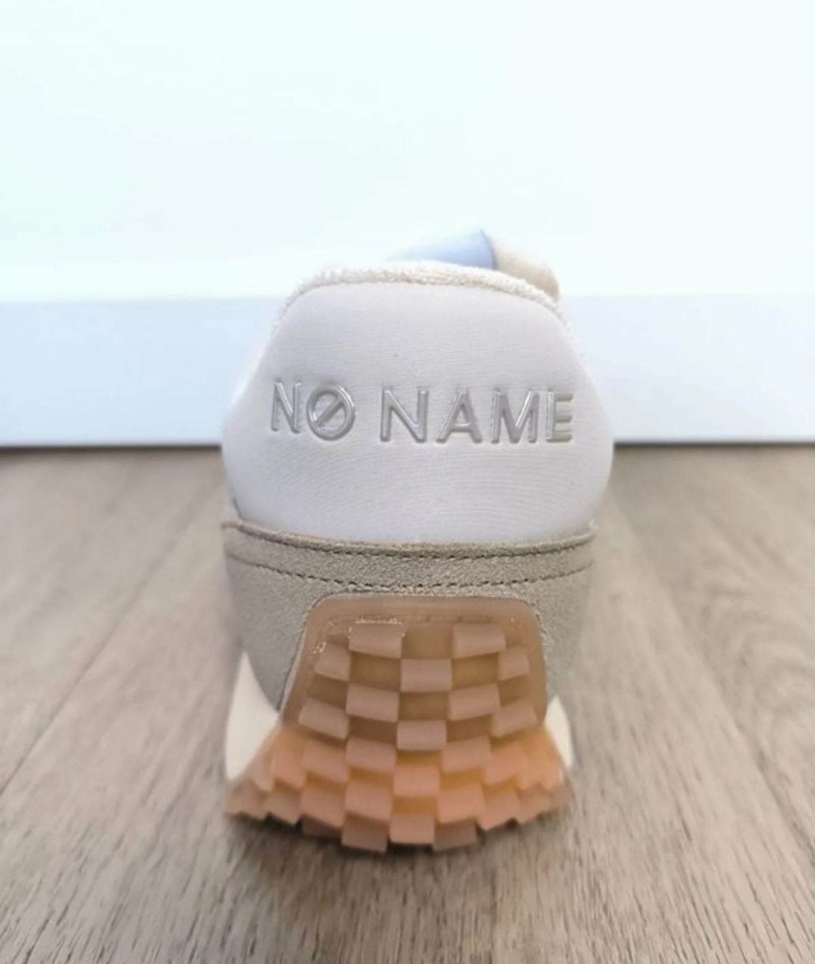 Women's No Name brand Punky jogger sneaker size 39 beige sand gray silver comfort and lightweight – photo 4